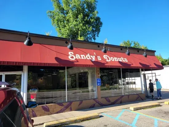 Sandy's Donuts