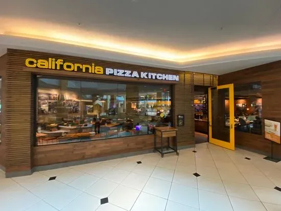 California Pizza Kitchen at Somerset