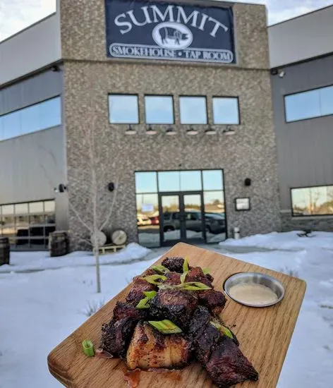 Summit Smokehouse & Tap Room