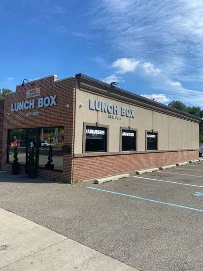 Lunch Box Dearborn Heights