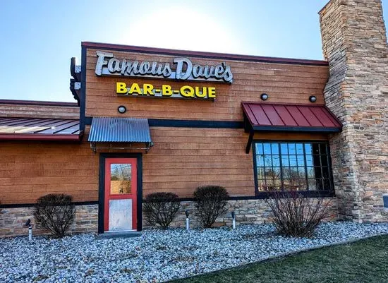 Famous Dave's Bar-B-Que