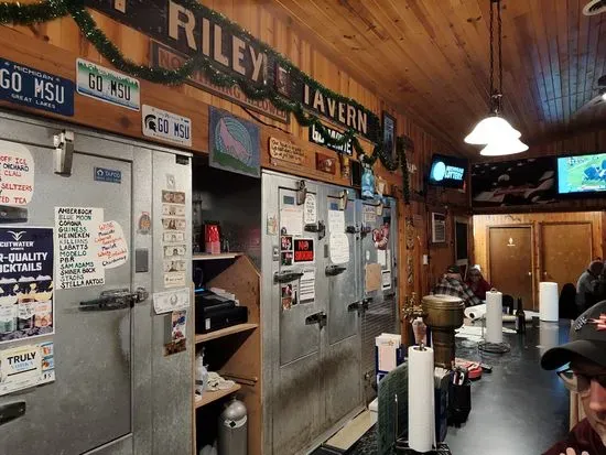 South Riley Grocery, Tavern & Grill