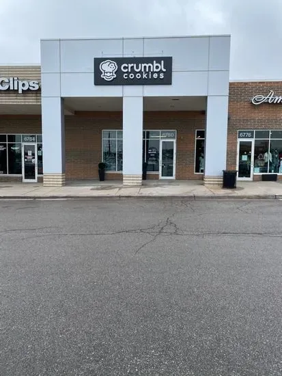 Crumbl - Overland Park