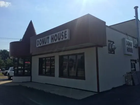 Donut House dcj