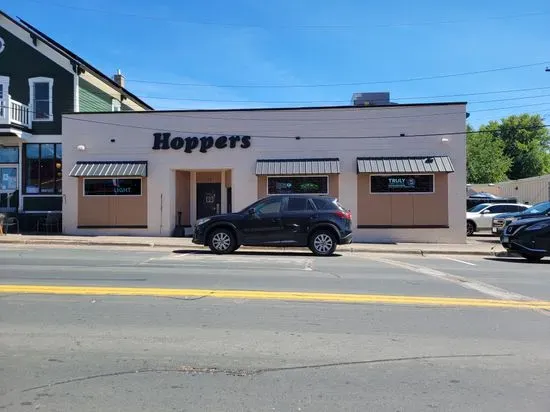 Hopper's Bar & Grill