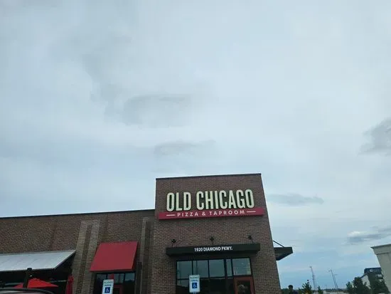 Old Chicago Pizza + Taproom