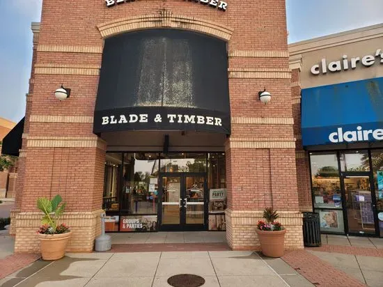 Blade & Timber Axe Throwing - KC | Leawood