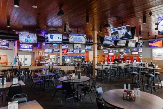 Ultimate Sports Bar and Grill