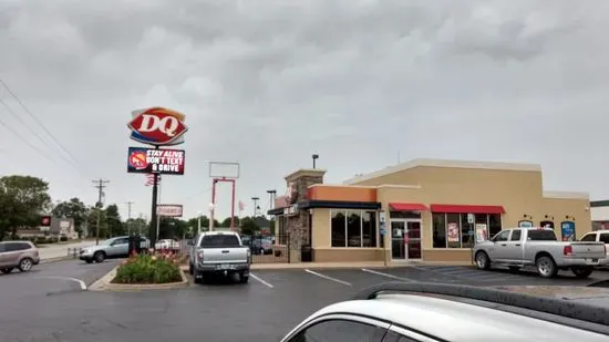 Dairy Queen Grill & Chill