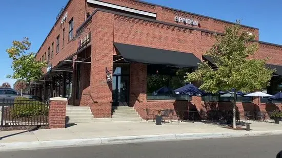 Miyabi Sushi & Asian Bistro