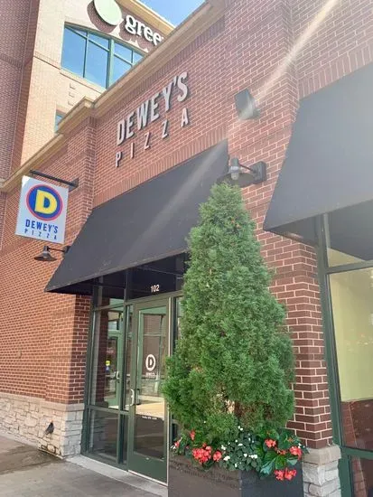 Dewey's Pizza