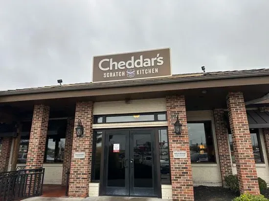 Cheddar's Scratch Kitchen