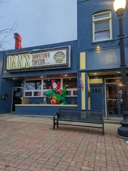 Dan's Downtown Tavern