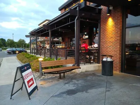 BJ's Restaurant & Brewhouse