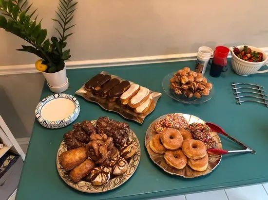 St. Louis Hills Donut Shop