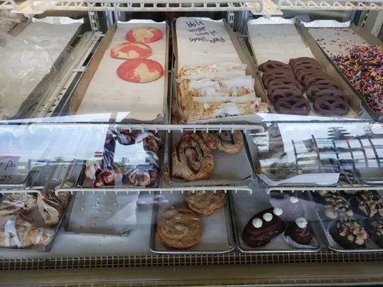 Piazza's Bakery