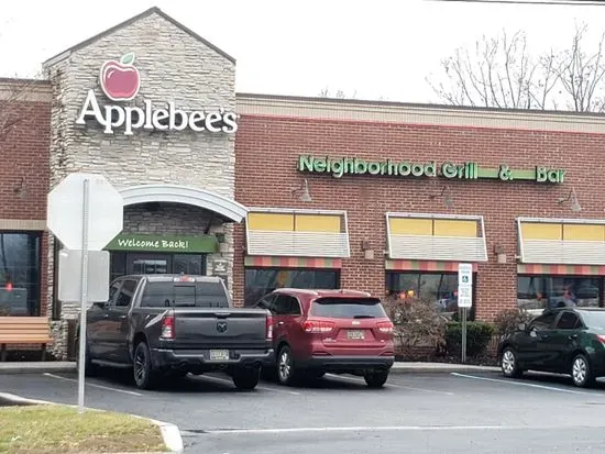 Applebee's Grill + Bar