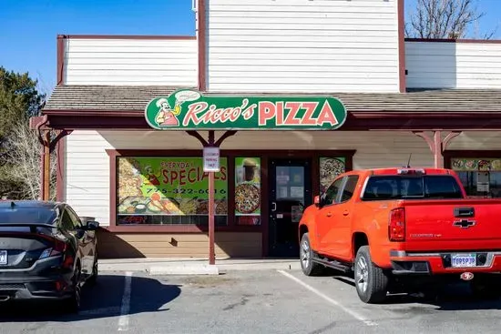 Ricco's Pizza