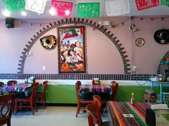 Los Aztecas Restaurant