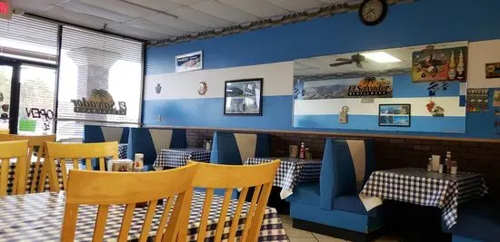 El Salvador Restaurant