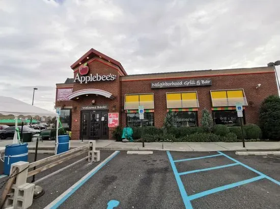 Applebee's Grill + Bar