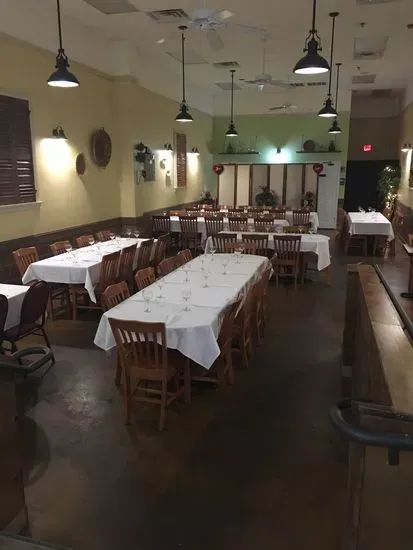 Capricci Pizzeria & Restaurant