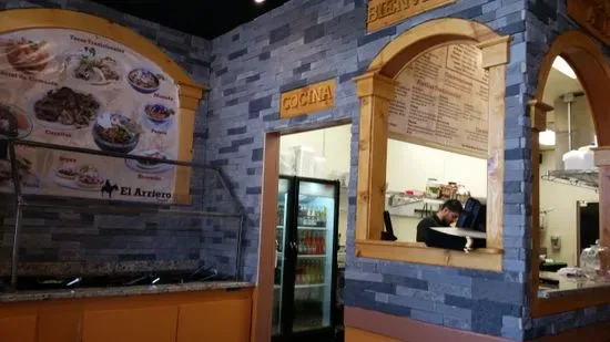 El Arriero Taqueria 1