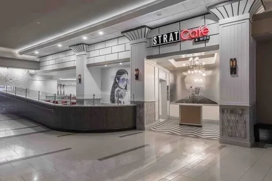 STRAT Café