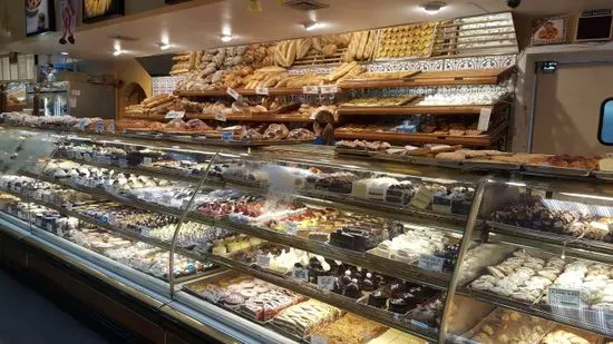 Pinho's Bakery