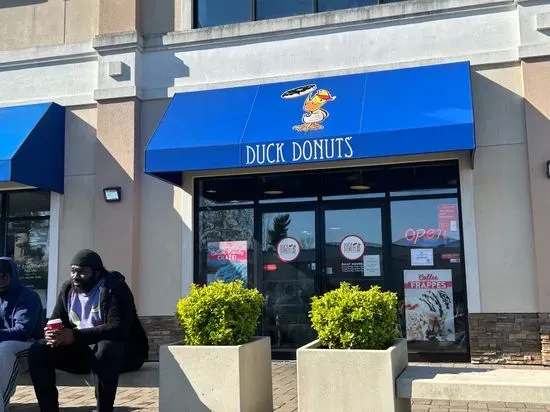 Duck Donuts