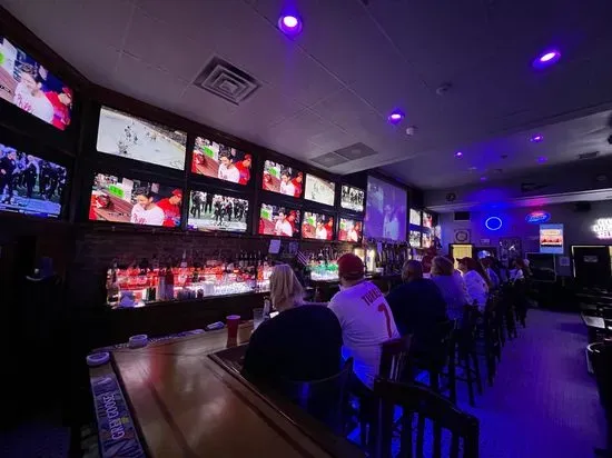 EMPIRE SPORTS BAR