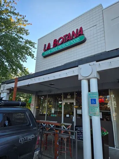 La Botana Mexican Restaurant