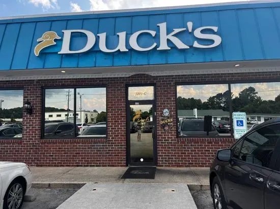 Ducks Grille & Bar