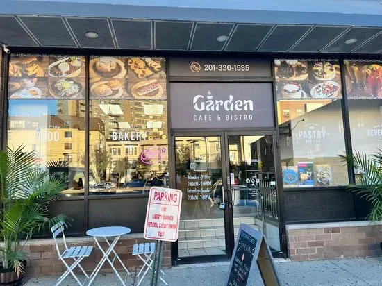 Garden Cafe and Bistro