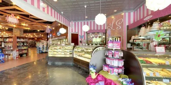 Luscious & Sweet Gourmet Bakery