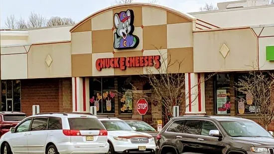 Chuck E. Cheese