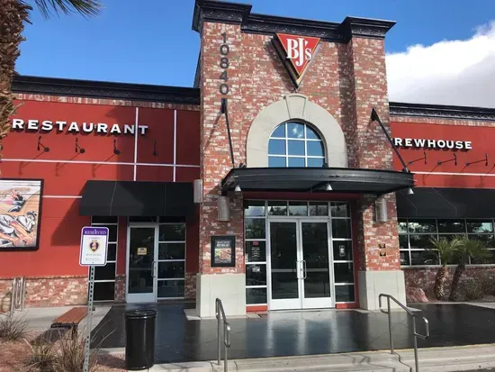 BJ's Restaurant & Brewhouse