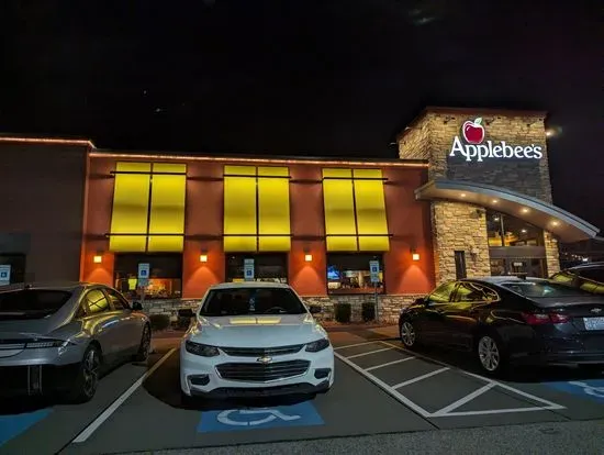 Applebee's Grill + Bar