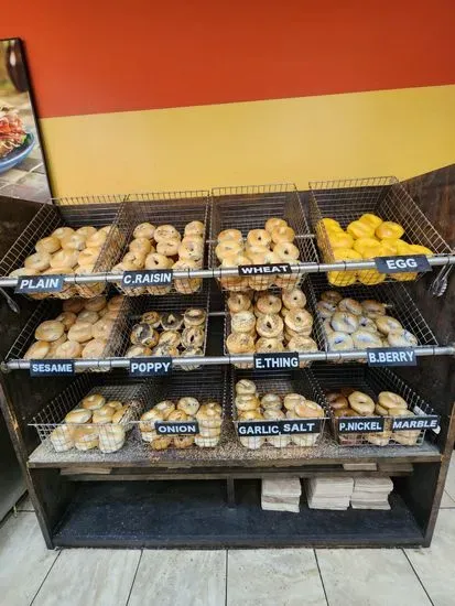 Township Hot Bagels And Deli