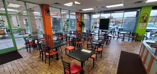 Roberto's Taco Shop