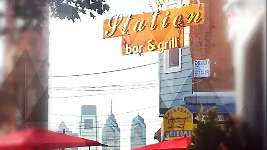 Station Bar & Grill