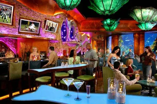 Mermaid Restaurant & Lounge