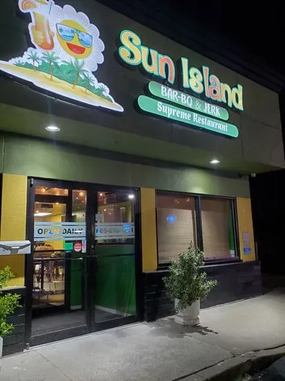 Sun Island Bar-BQ & Jerk Supreme