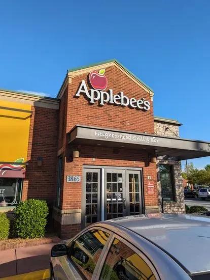 Applebee's Grill + Bar