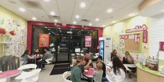 Menchie's Frozen Yogurt