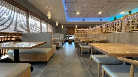 Konbu Japanese Restaurant(now open/new management )