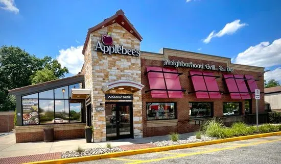 Applebee's Grill + Bar