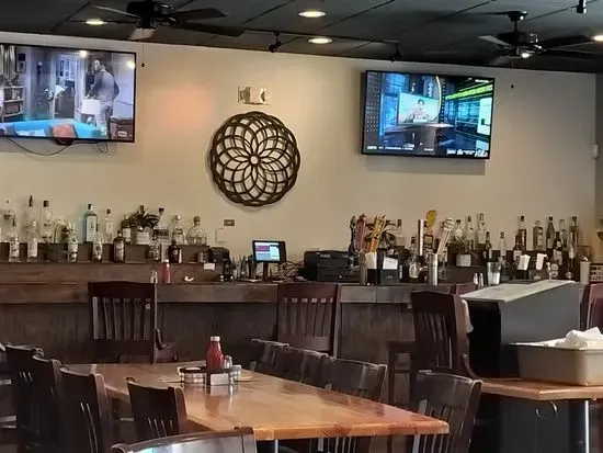 Dogwood Bar And Grill