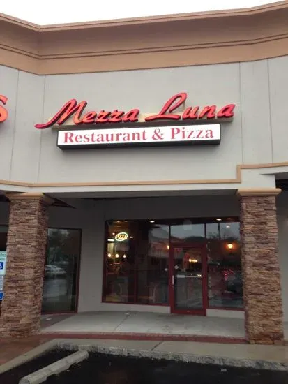 Mezza Luna Italian Restaurant