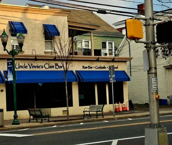 Uncle Vinnie's Clam Bar